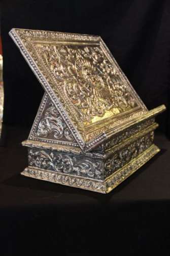 Lectern made of niquel silver